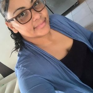 Meet your Posher, Glorivee